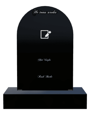Half Round - Maori memorial design preview